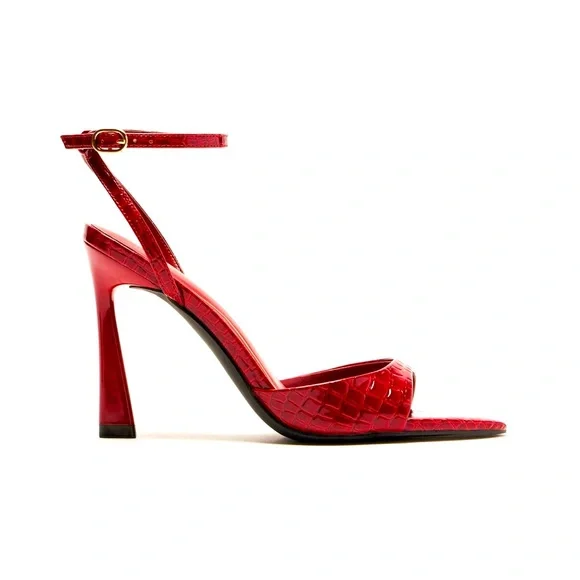 Seraphine Stiletto Heels from Fashion Nova - Burgundy 👠 - Picture 1 of 10